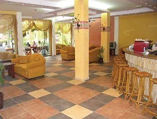 Yavor Palace סאני ביץ'